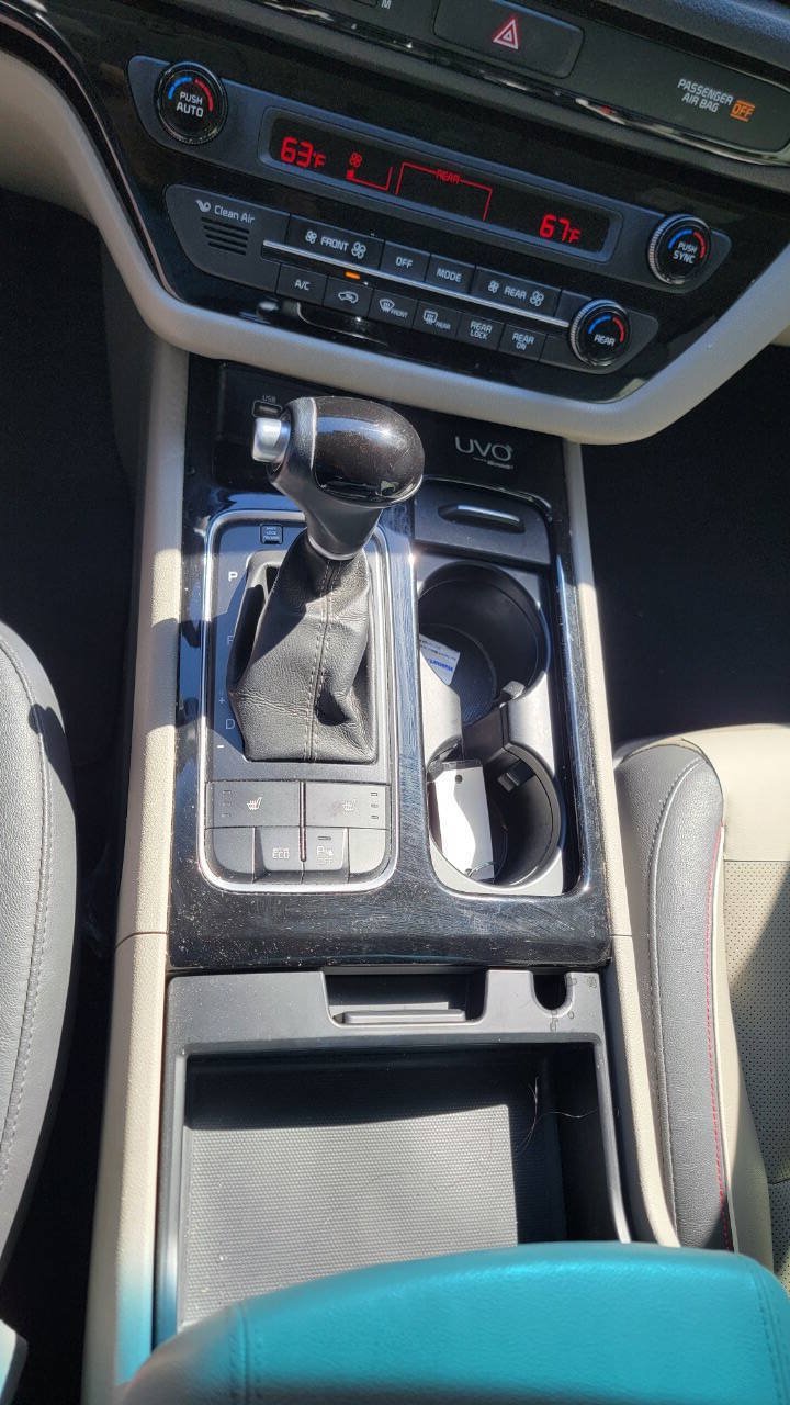 Used 2015 Kia Sedona EX w/ EX Premium Package FWD image 15