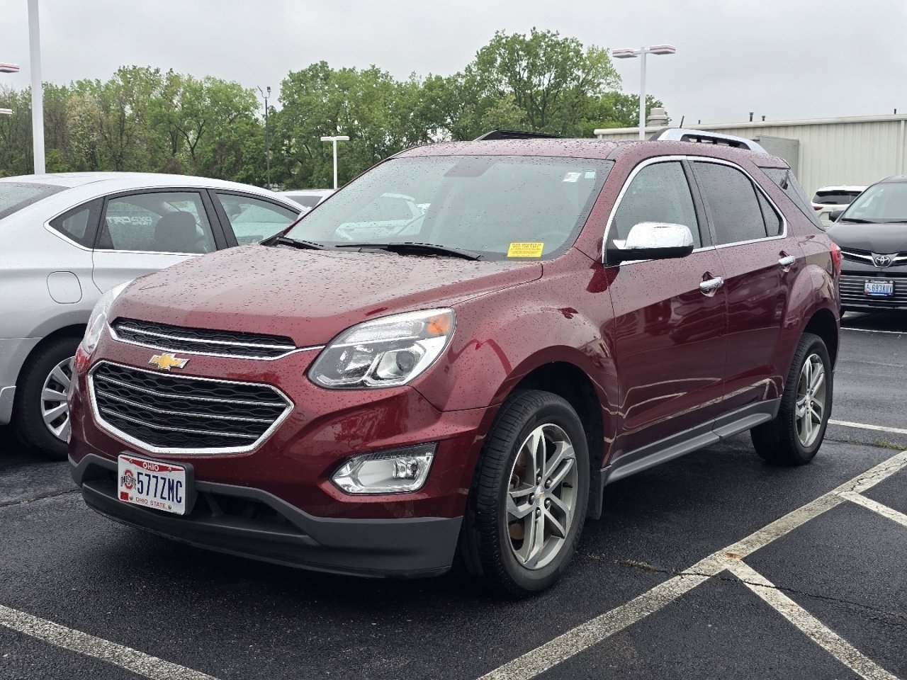 Used 2016 Chevrolet Equinox LTZ w/ Enhanced Convenience Package FWD image 3