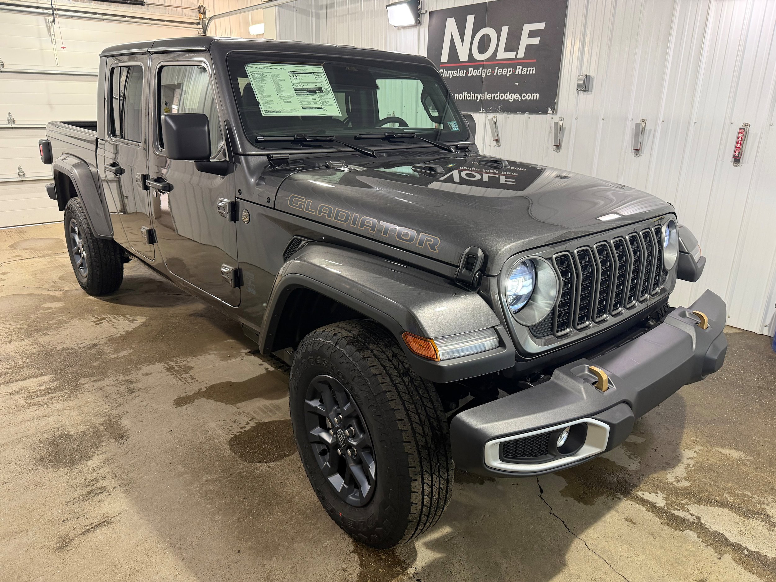 New 2026 Jeep Gladiator Sport AWD/4WD video 2