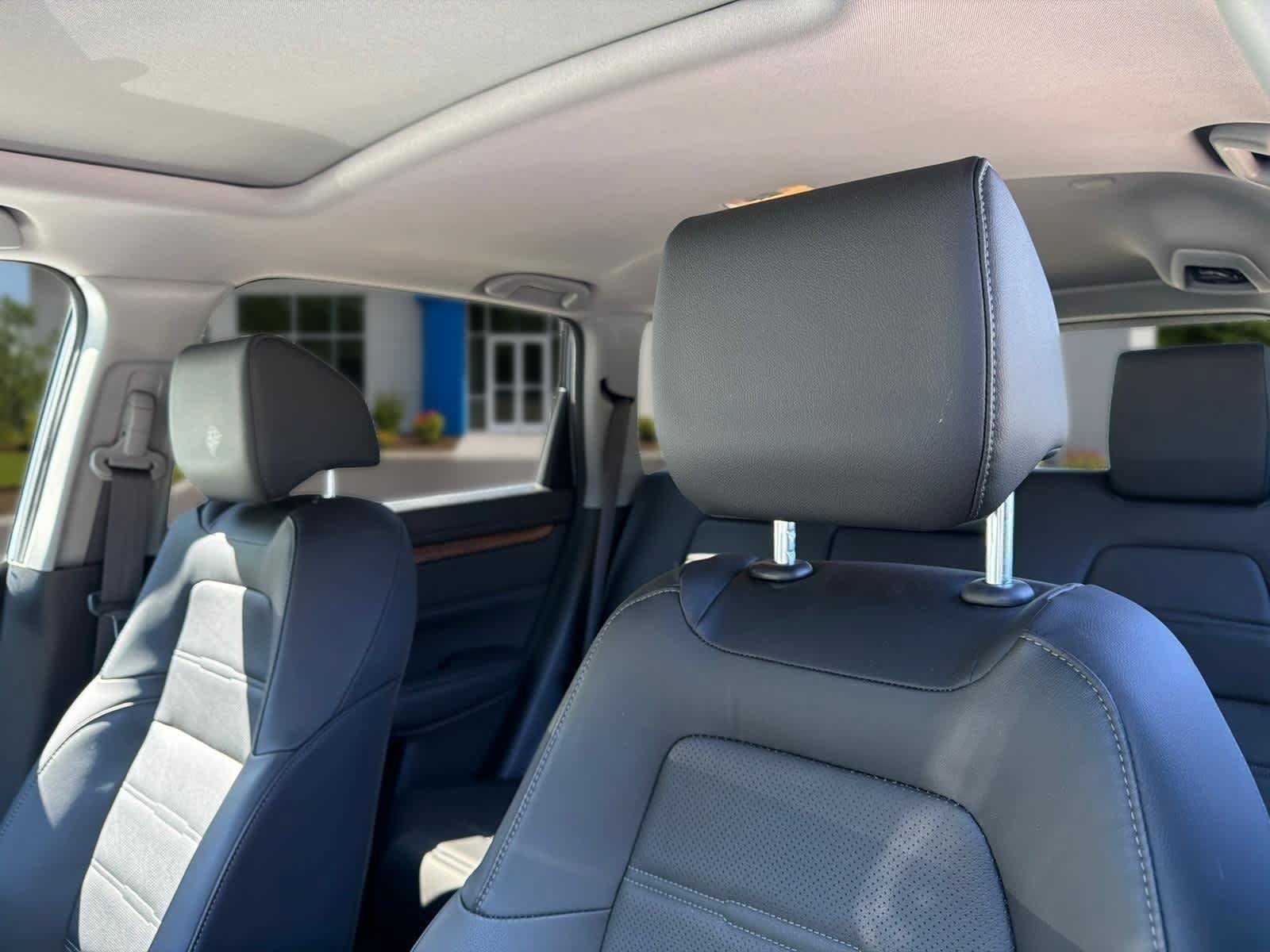 Used 2022 Honda CR-V Touring image 15