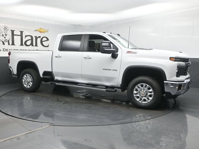 New 2026 Chevrolet Silverado 3500 LT w/ All Star Edition AWD/4WD image 6