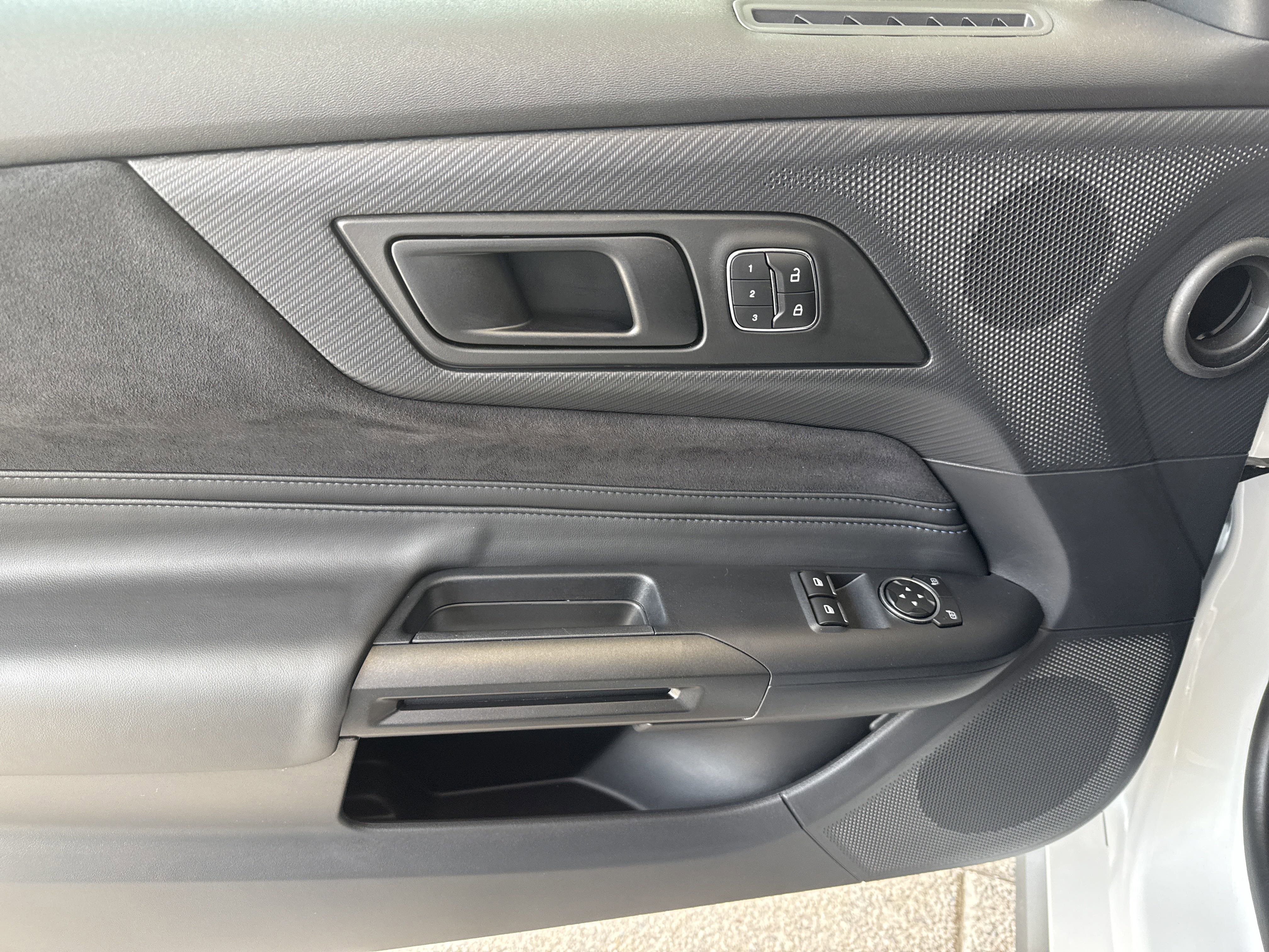 New 2025 Ford Mustang Dark Horse image 14