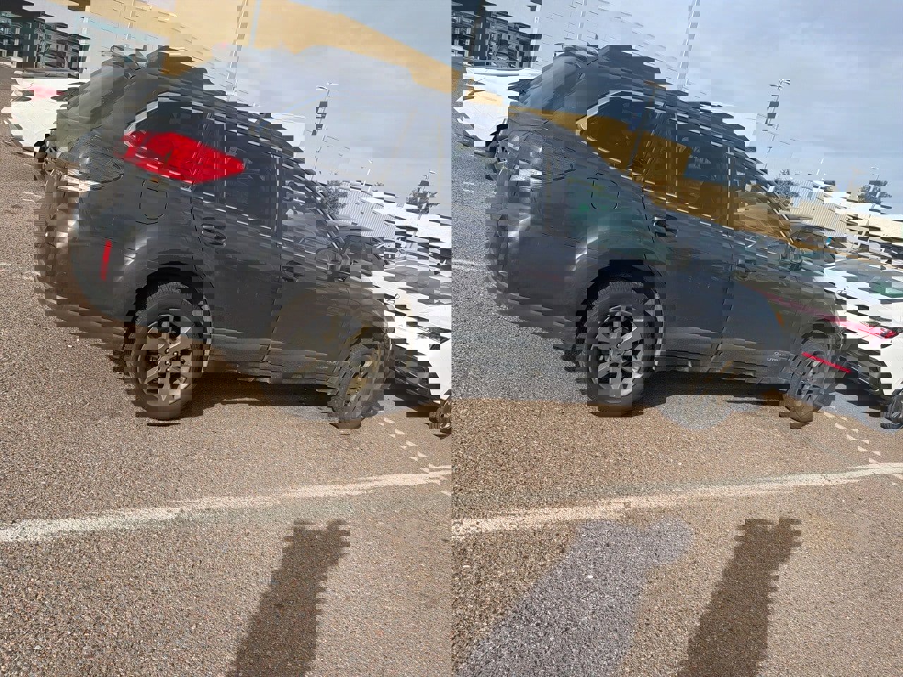 Used 2013 Subaru Outback 2.5i Premium image 10