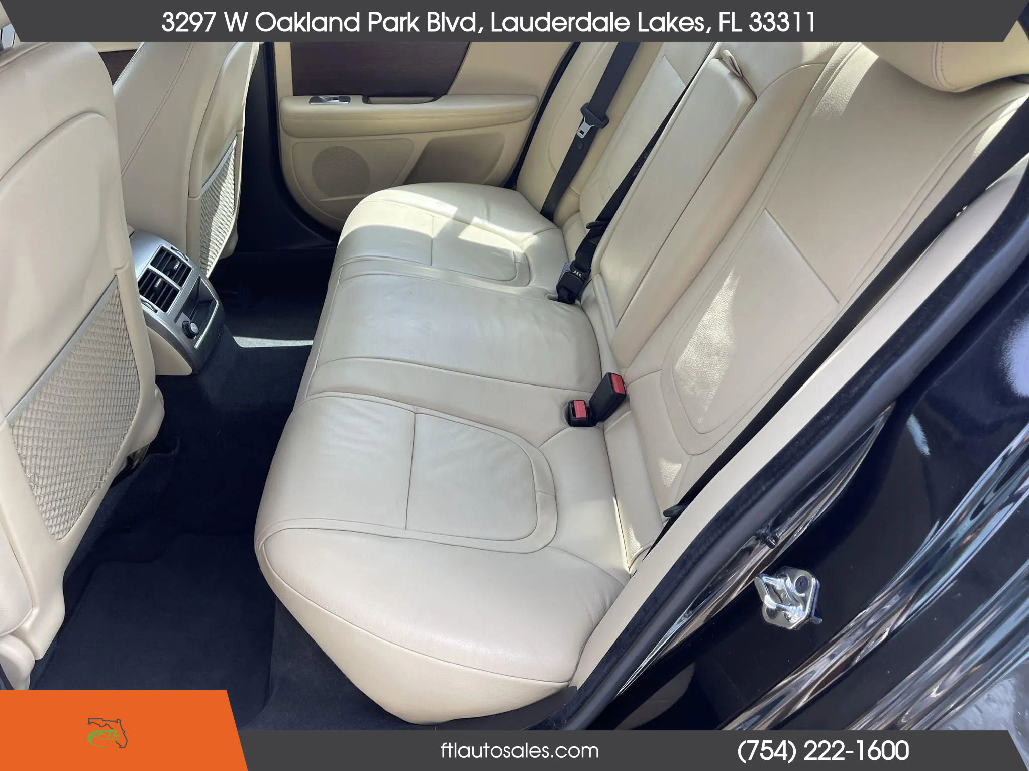 Used 2013 Jaguar XF 3.0 image 34