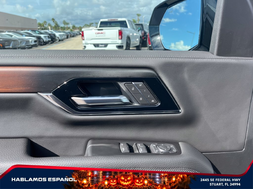 New 2026 GMC Yukon Denali w/ Denali Reserve Package AWD/4WD image 23