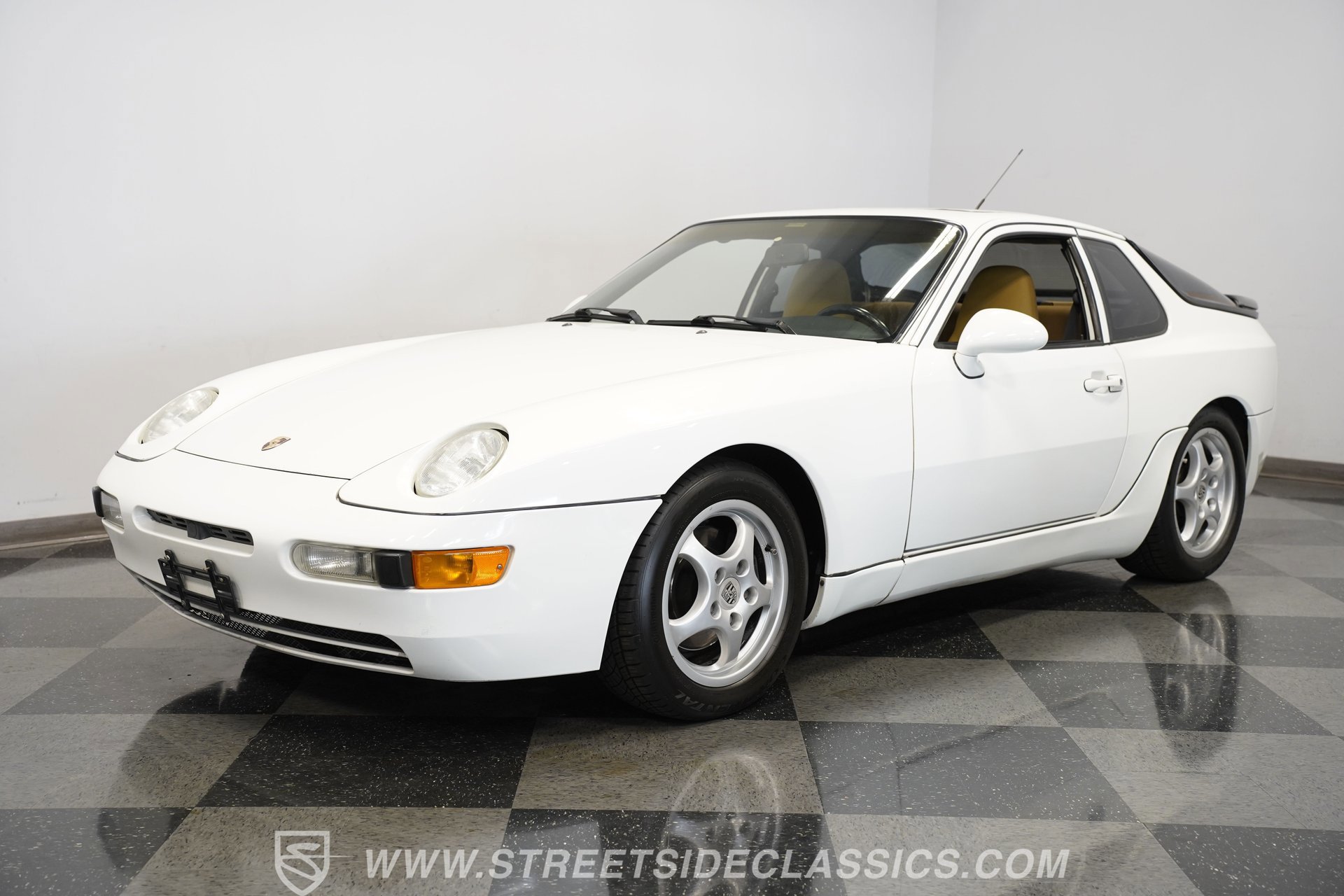 Used 1994 Porsche 968 Coupe image 5