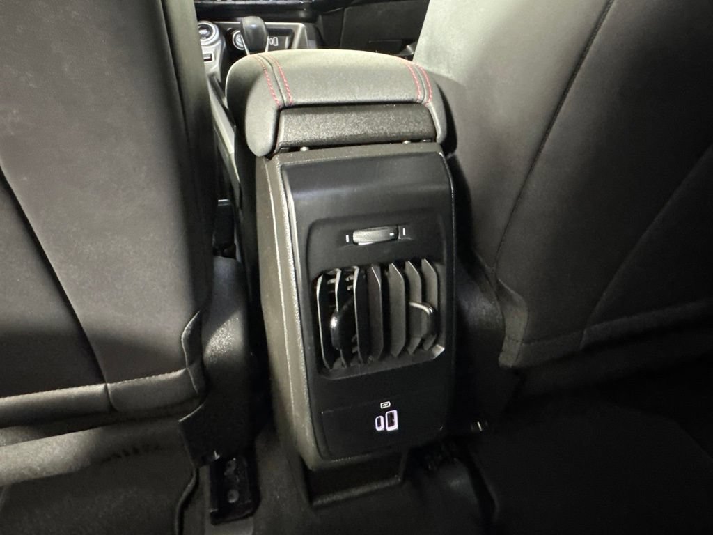 Used 2024 Dodge Hornet R/T Plus AWD/4WD image 38
