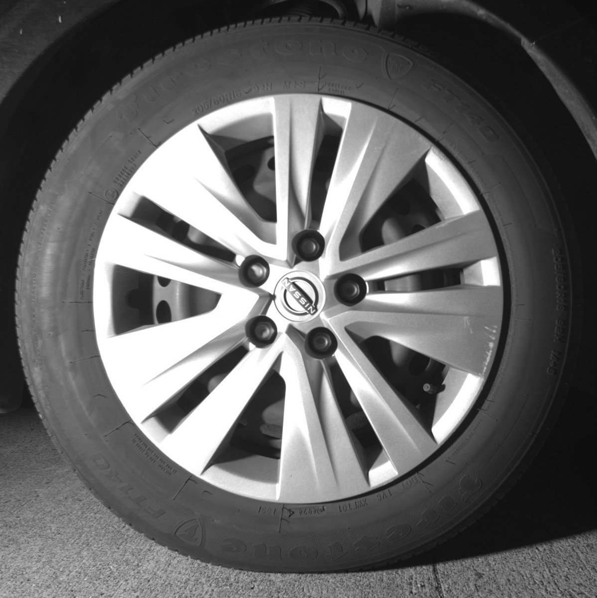 Used 2025 Nissan Sentra S FWD image 13