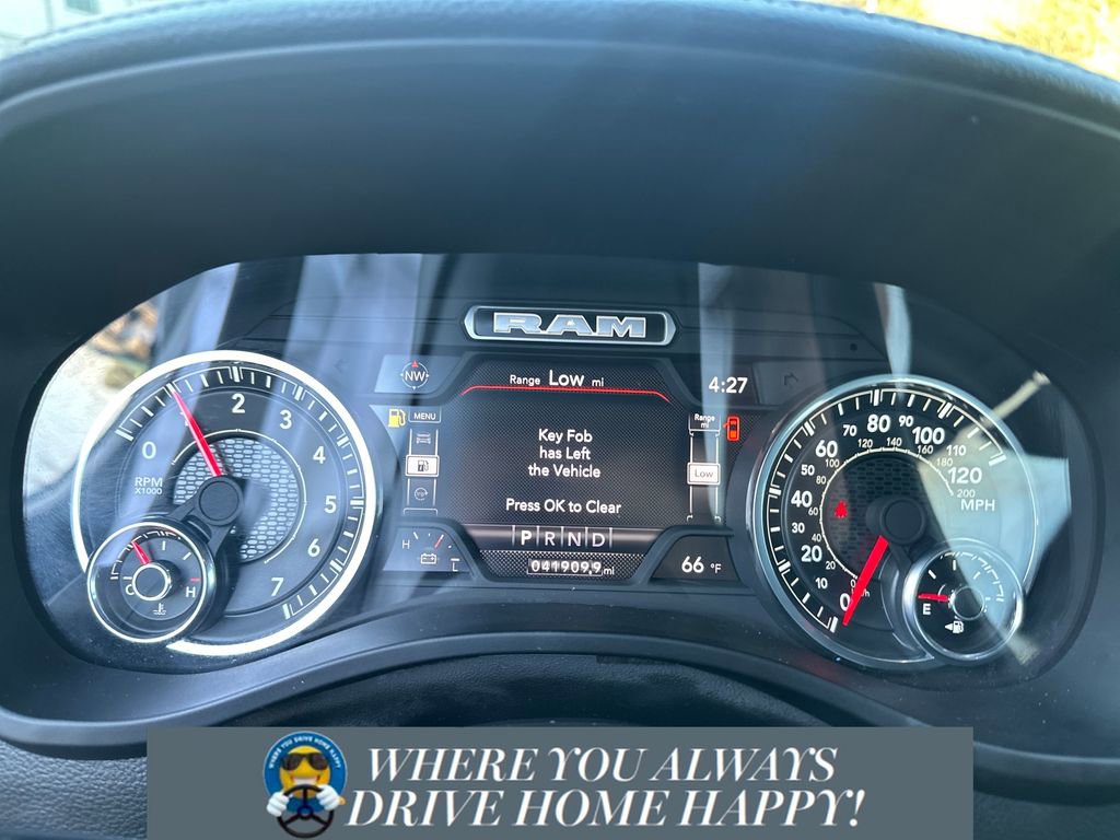 Used 2024 RAM 1500 Laramie image 15