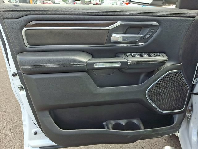 Used 2022 RAM 1500 Laramie AWD/4WD image 14