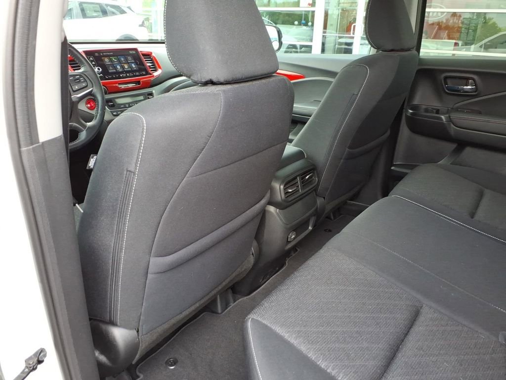Used 2024 Honda Ridgeline Sport image 10