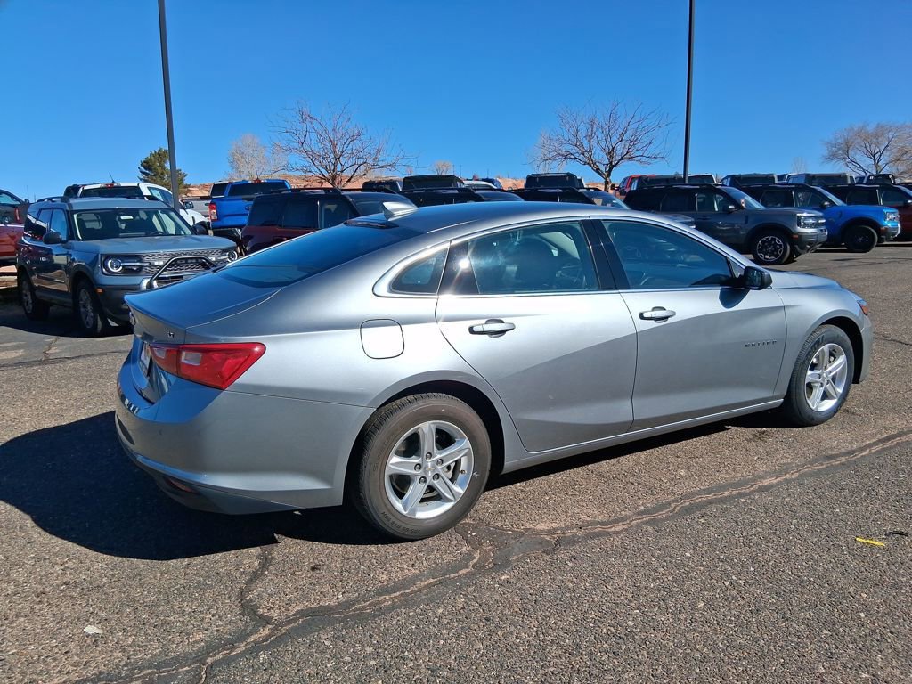 Used 2024 Chevrolet Malibu LT image 5