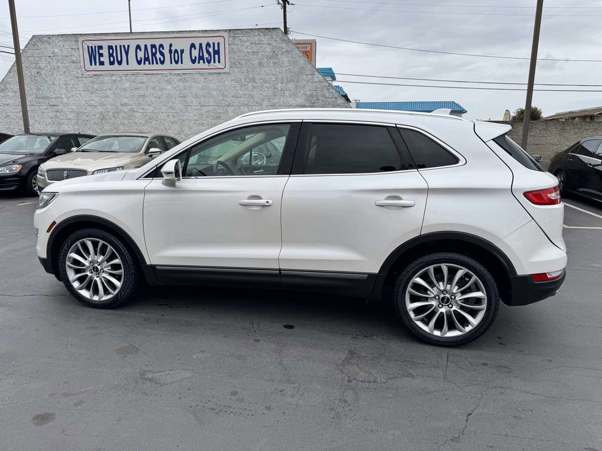 Used 2017 Lincoln MKC Reserve w/ Lincoln MKC Climate Package FWD image 14