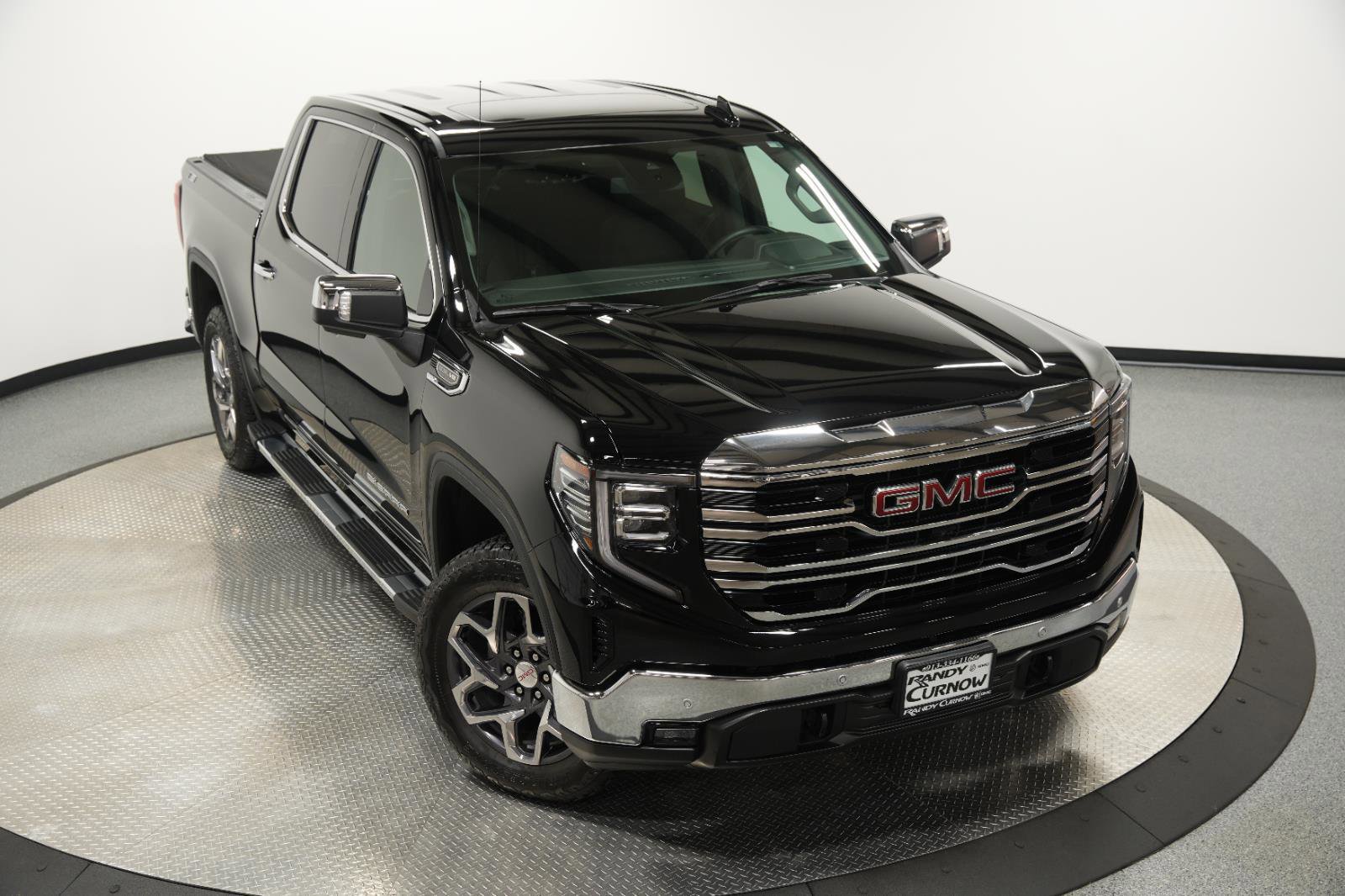 Used 2026 GMC Sierra 1500 SLT w/ SLT Premium Plus Package image 39
