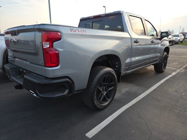 Used 2026 Chevrolet Silverado 1500 LT Trail Boss w/ Convenience Package II image 4