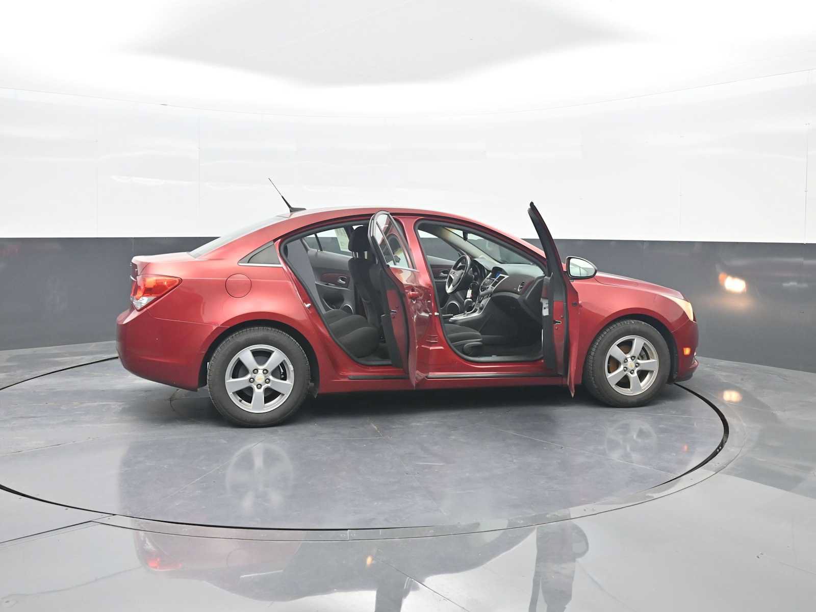 Used 2011 Chevrolet Cruze LT FWD image 41