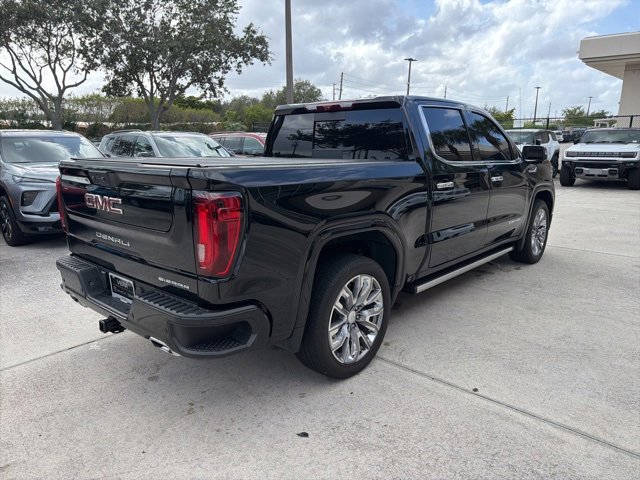 Used 2025 GMC Sierra 1500 Denali w/ Denali Reserve Package image 6
