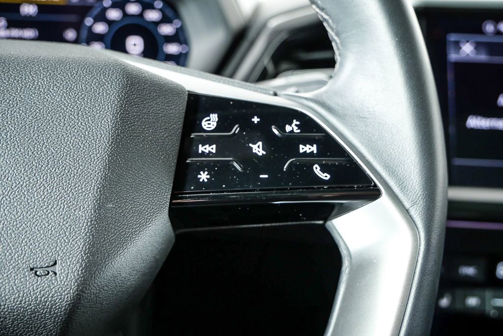 Certified 2023 Audi Q4 e-tron Prestige w/ Black Optic Package image 11