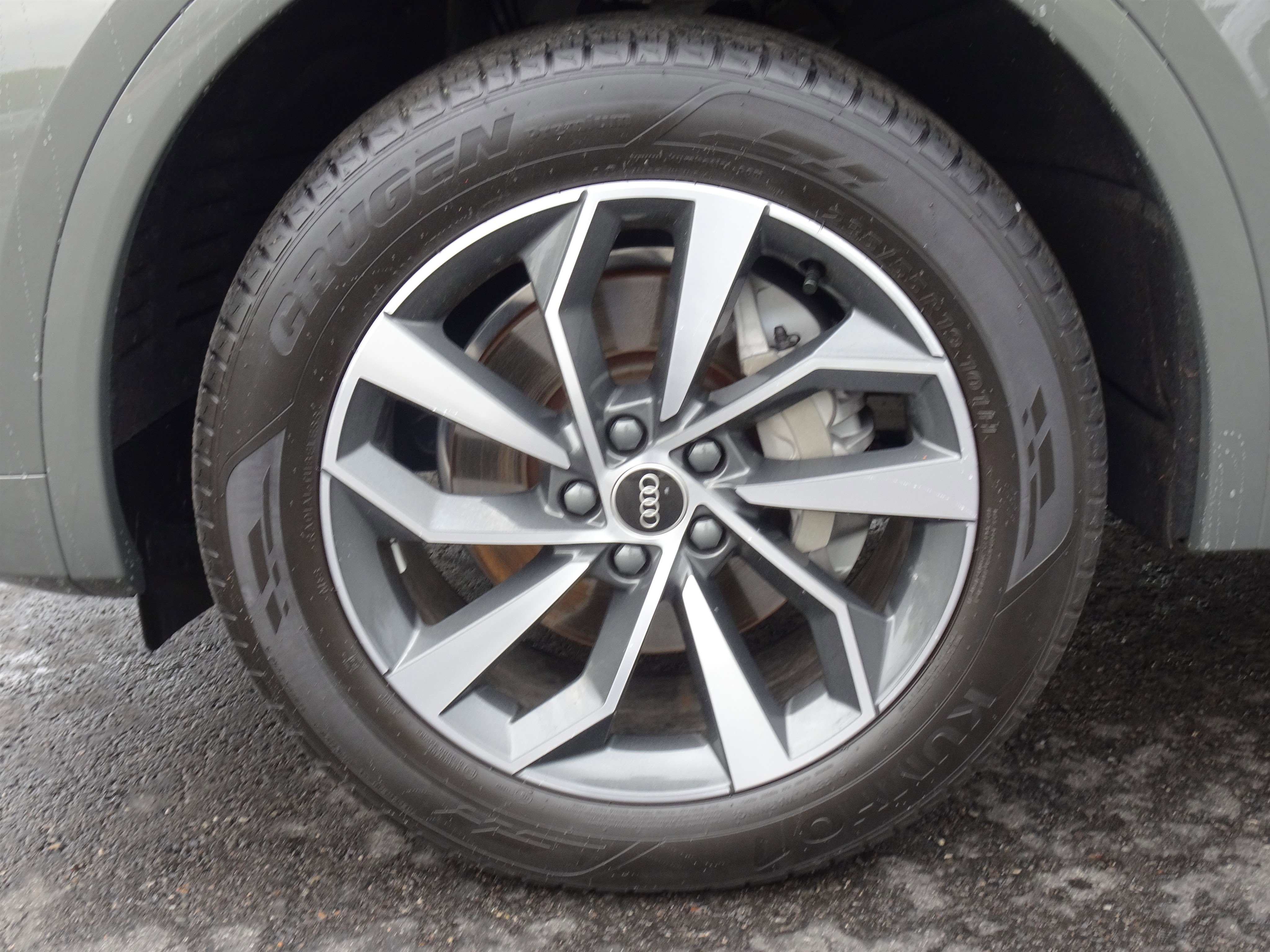 Certified 2023 Audi Q5 2.0T Premium w/ Convenience Package AWD/4WD image 18