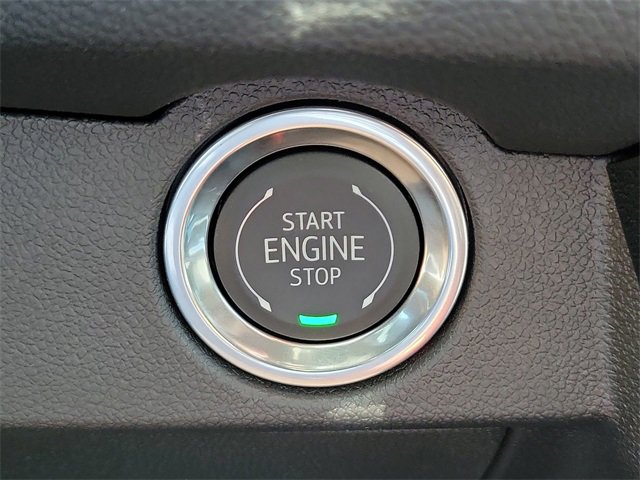 New 2026 Chevrolet Traverse LT w/ Driver Confidence Package image 17