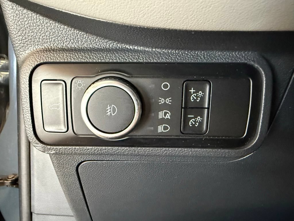 Certified 2025 Ford Explorer Active w/ Active Comfort Package AWD/4WD image 24