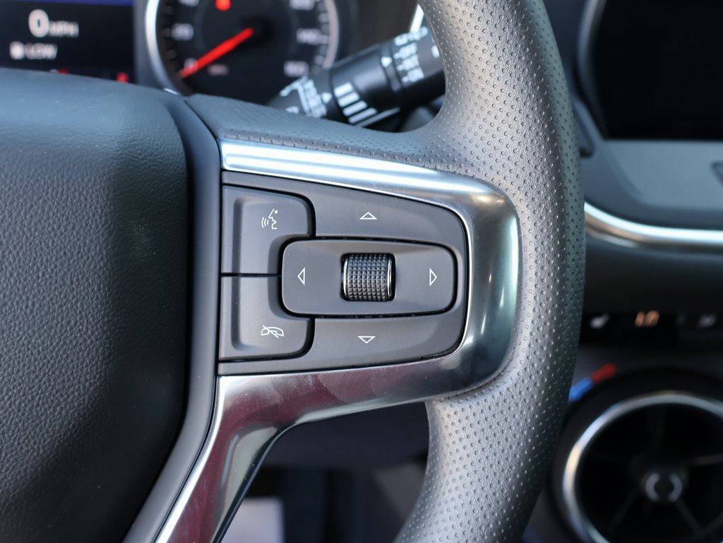 New 2025 Chevrolet Blazer LT image 19