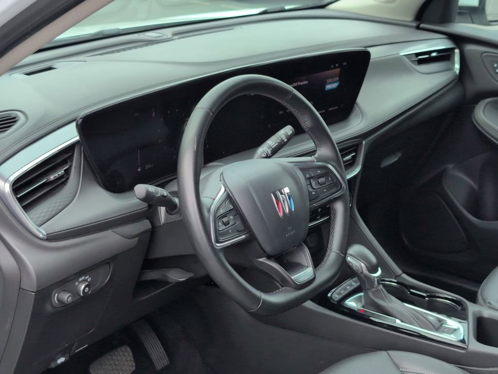 Used 2024 Buick Encore GX Sport Touring image 15