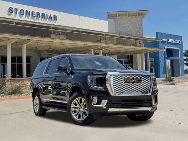 Used 2024 GMC Yukon XL Denali w/ Max Trailering Package AWD/4WD image 2