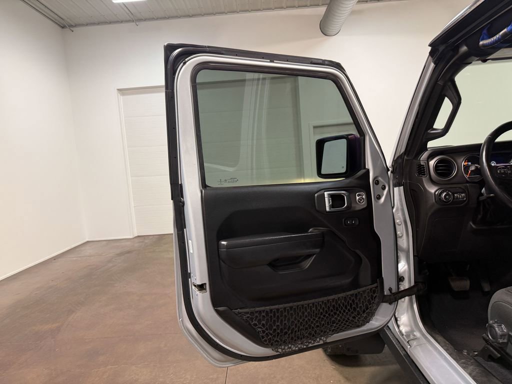 Used 2022 Jeep Wrangler Unlimited Sport image 55