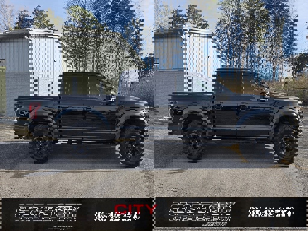 Used 2018 Ford F150 Raptor w/ Equipment Group 802A Luxury image 4