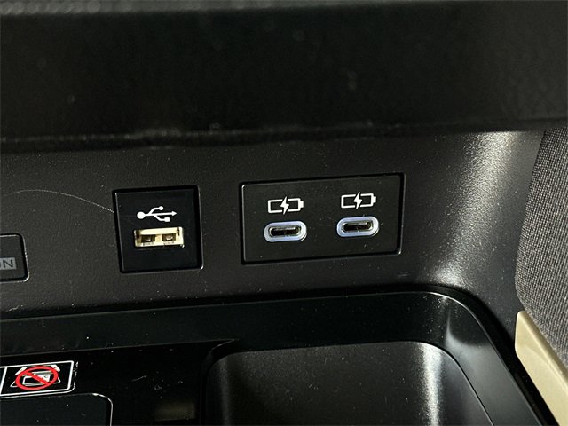 Certified 2025 Toyota Camry LE image 30