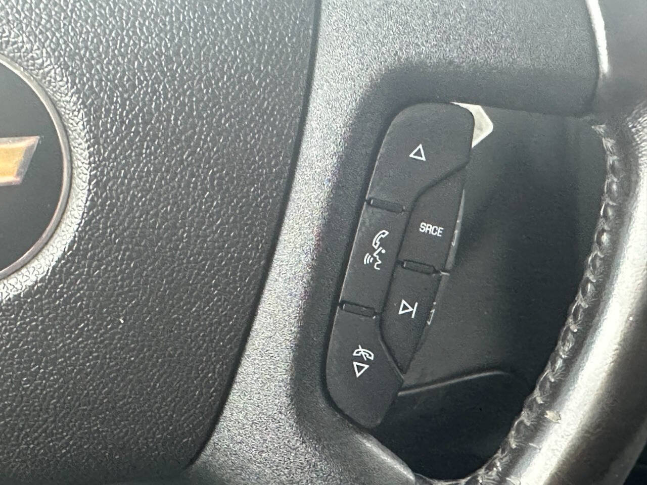 Used 2020 Chevrolet Express 2500 w/ Communications Package RWD image 25