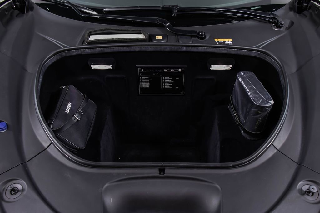 Certified 2022 Ferrari F8 Tributo image 13