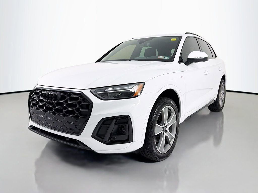 Certified 2025 Audi Q5 2.0T Premium image 3