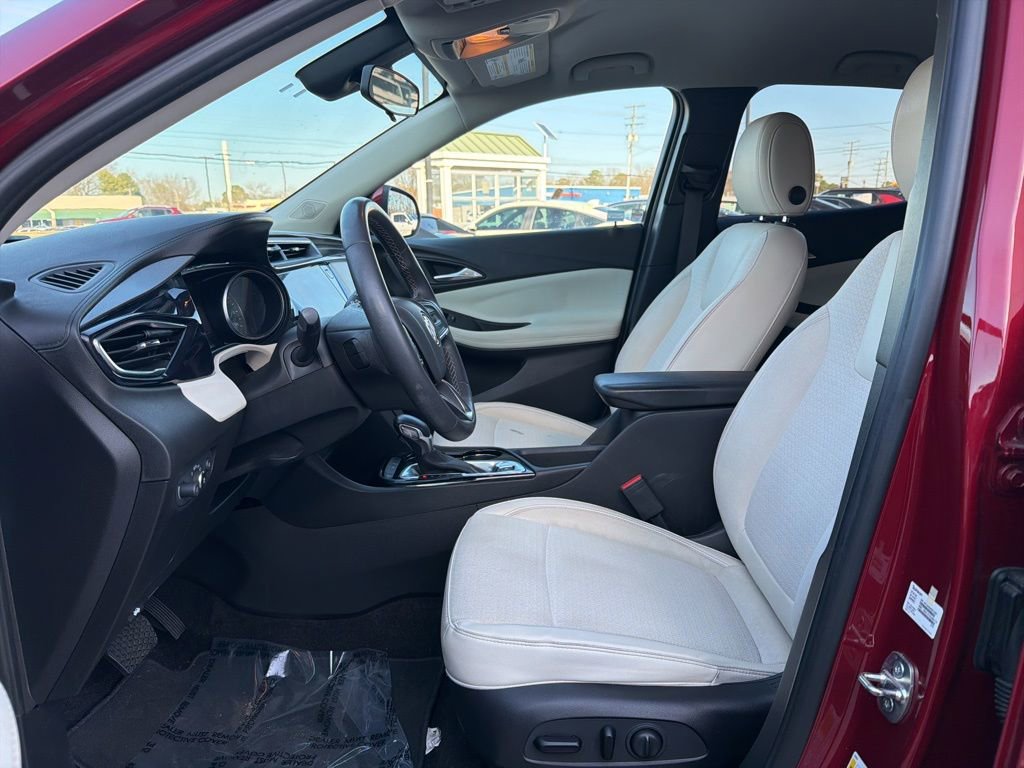 Used 2021 Buick Encore GX Select w/ Sport Touring Package image 15