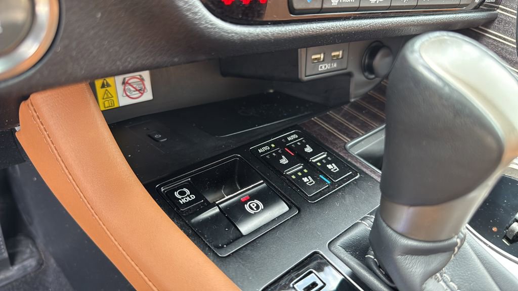 Used 2022 Lexus RX 350 AWD w/ Luxury Package image 27