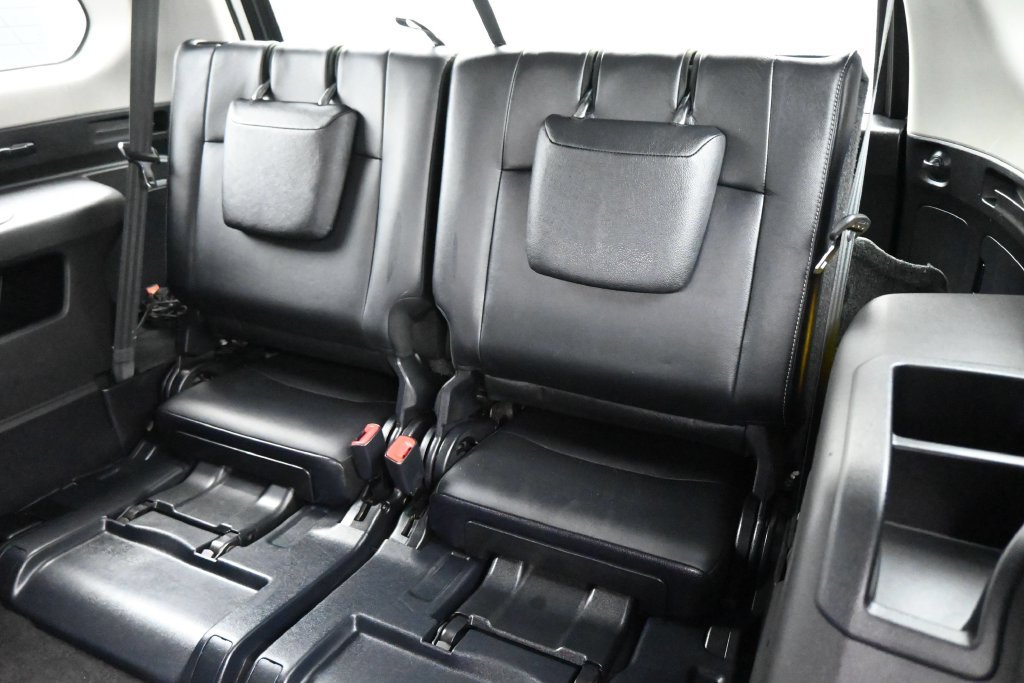 Used 2018 Toyota 4Runner Limited AWD/4WD image 18