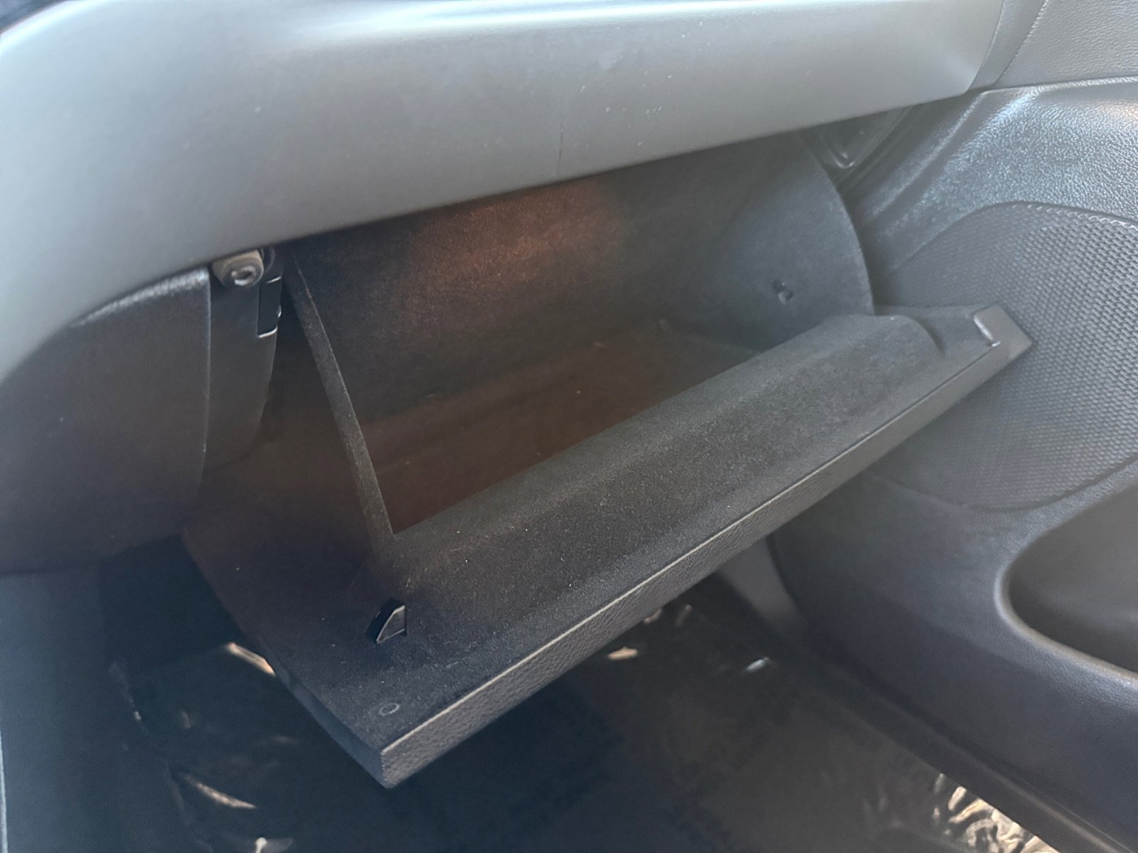 Used 2019 Dodge Durango SXT w/ 3rd Row Seating Group image 22