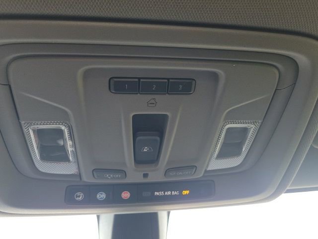 Used 2019 Chevrolet Silverado 1500 LT w/ All-Star Edition AWD/4WD image 38