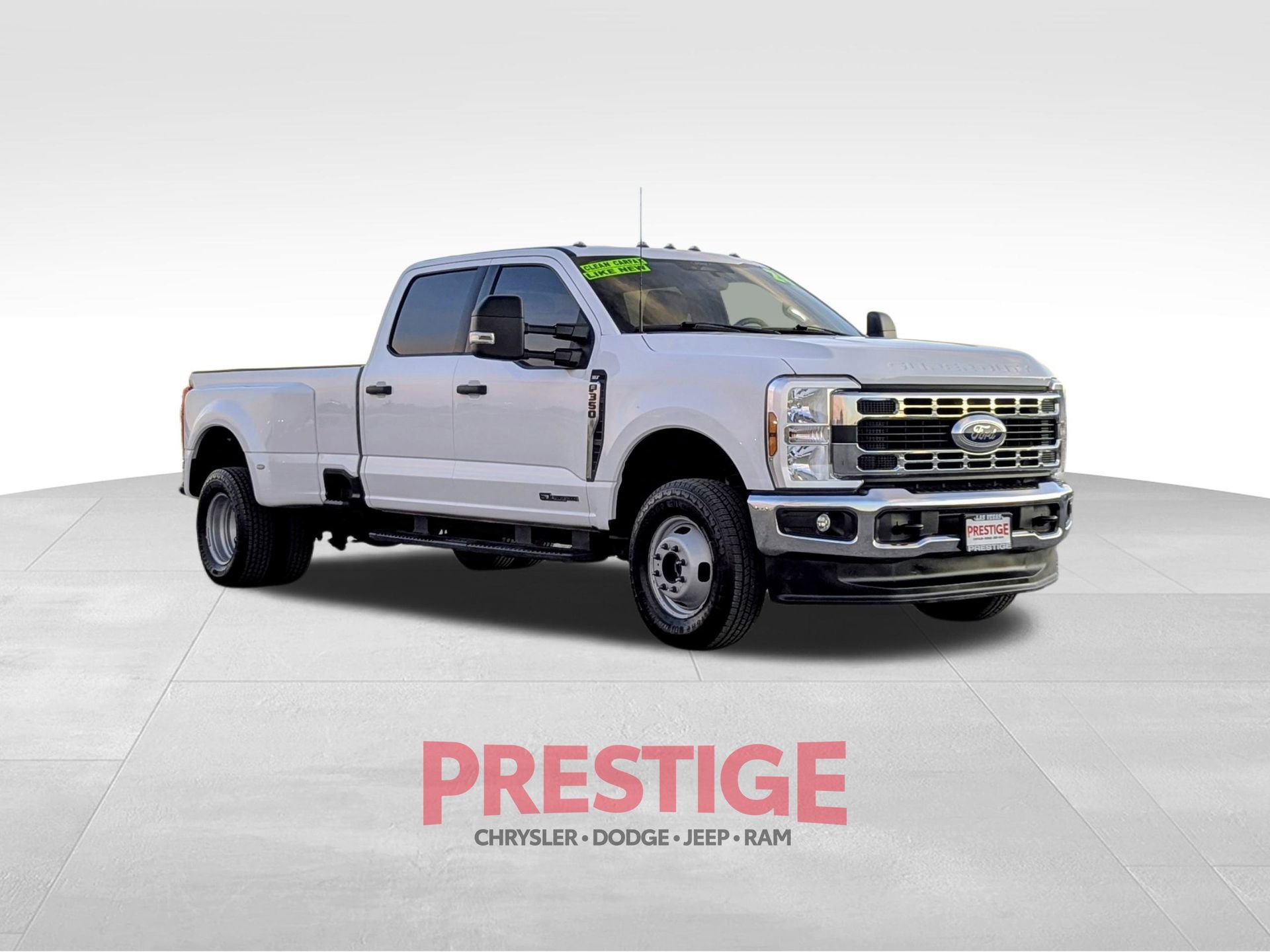 Used 2024 Ford F350 XLT image 5