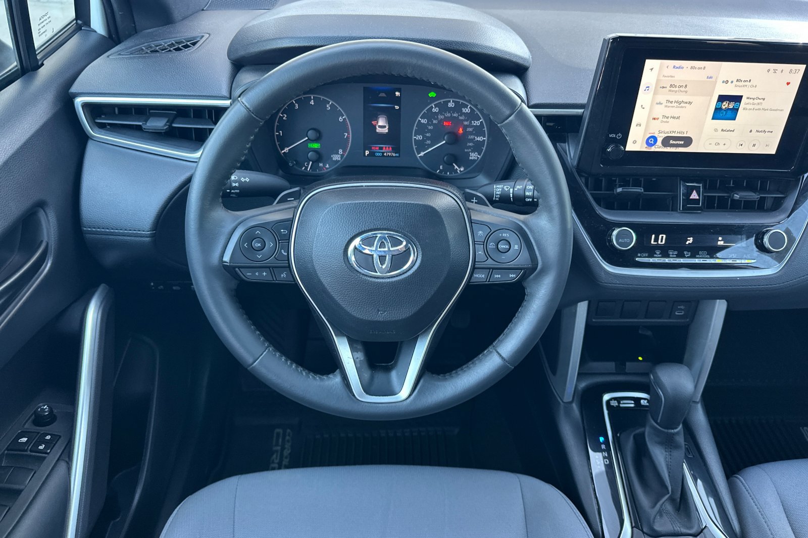 Used 2024 Toyota Corolla Cross AWD Hybrid image 14
