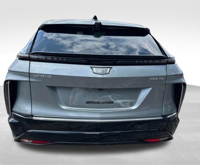 Used 2024 Cadillac Lyriq Luxury AWD/4WD image 4
