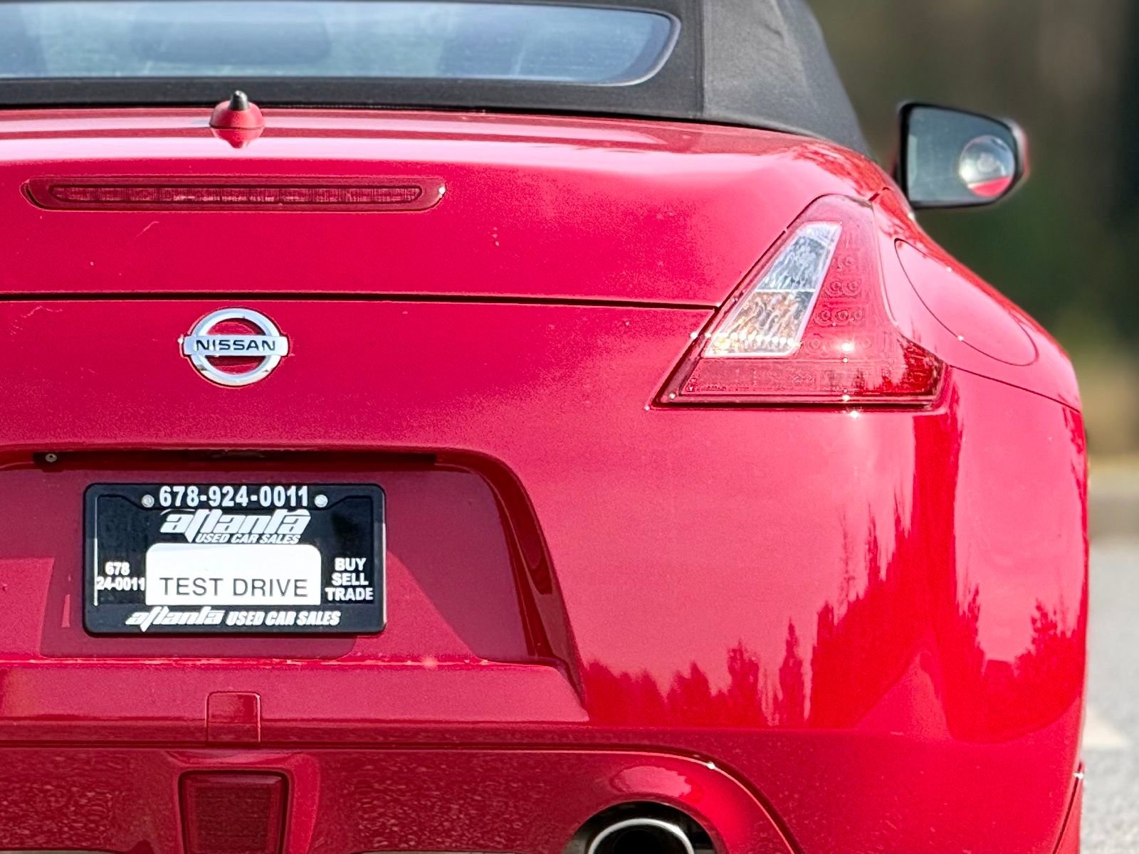 Used 2017 Nissan 370Z Touring Sport RWD image 17