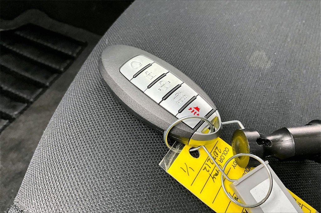 Used 2024 Nissan Sentra S image 11