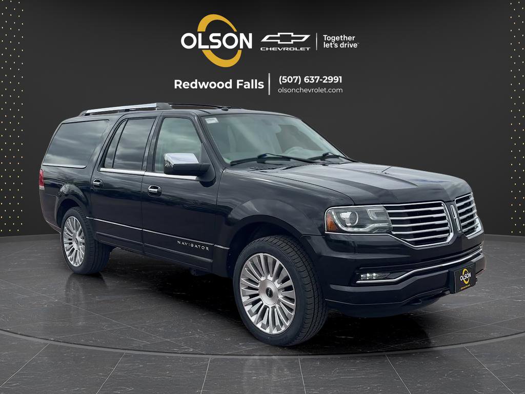 Used 2015 Lincoln Navigator L 4WD w/ Equipment Group 101A Reserve image 7
