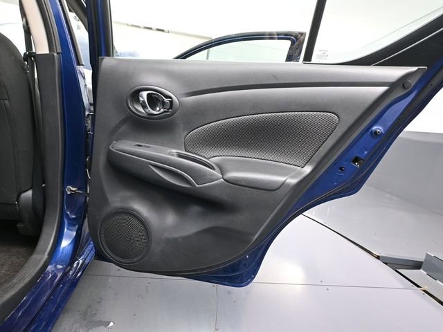 Used 2018 Nissan Versa SV image 34