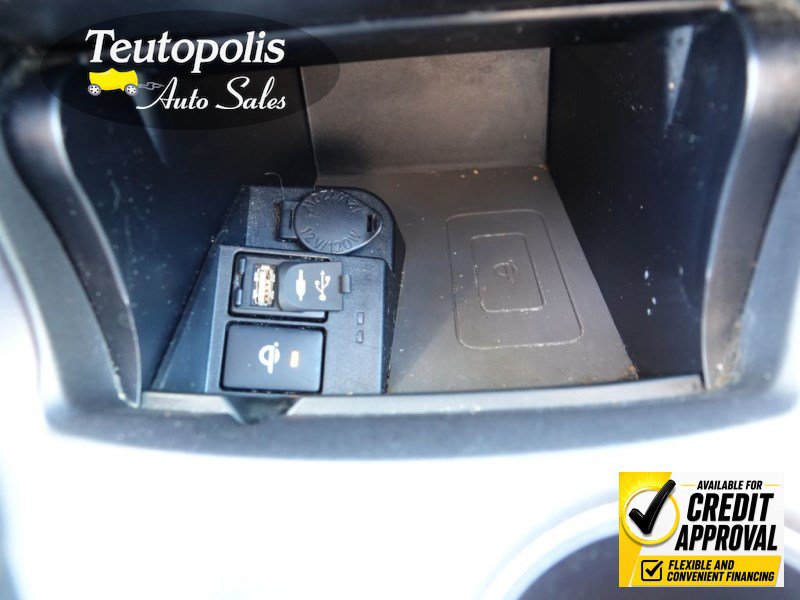 Used 2015 Toyota Camry XSE w/ Moonroof Package FWD image 19