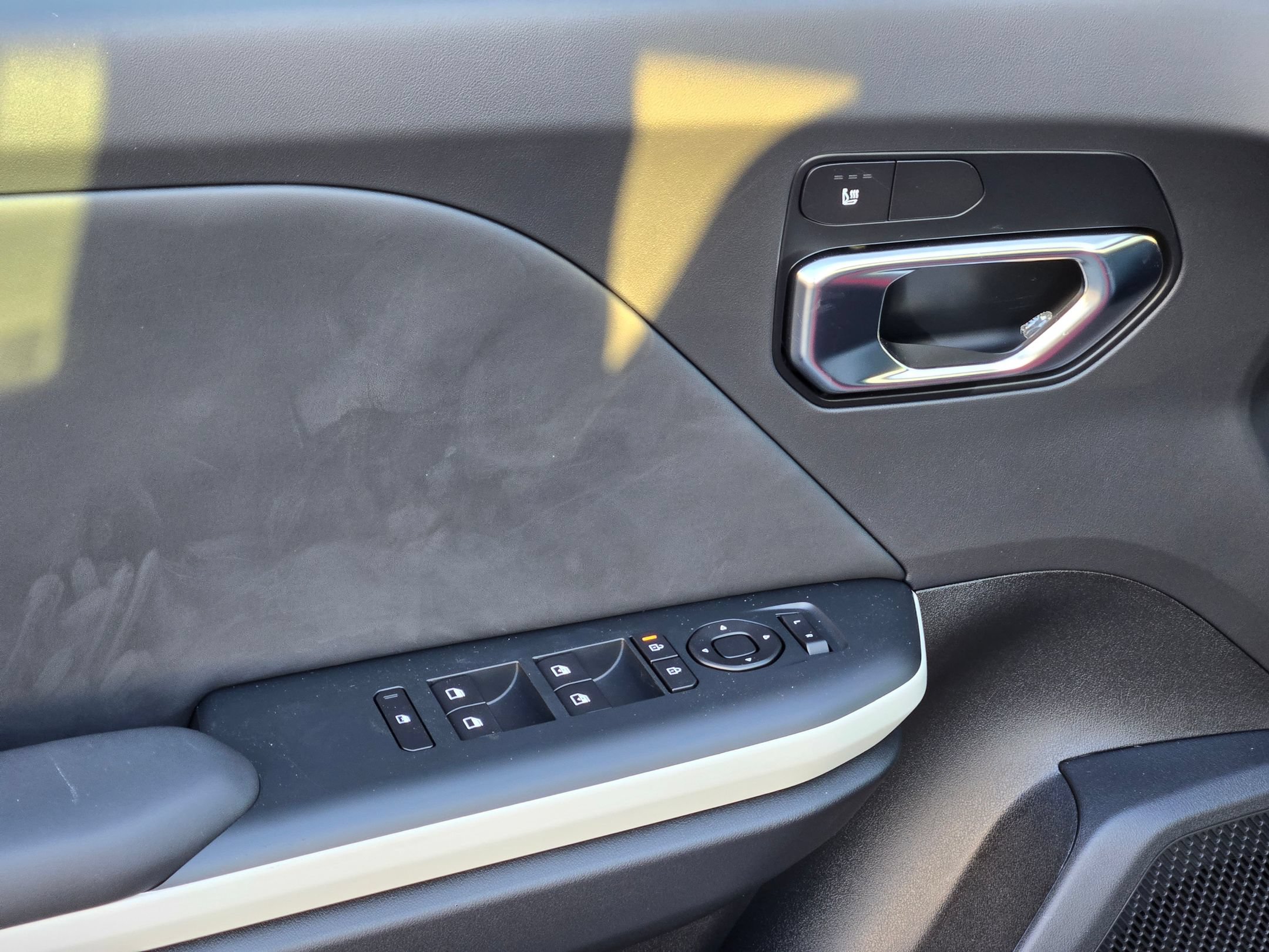 New 2026 Kia K4 GT-Line FWD image 16