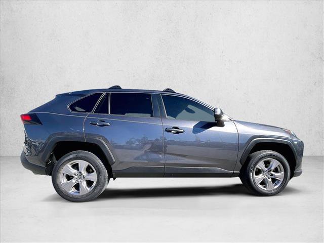 Used 2022 Toyota RAV4 XLE image 5