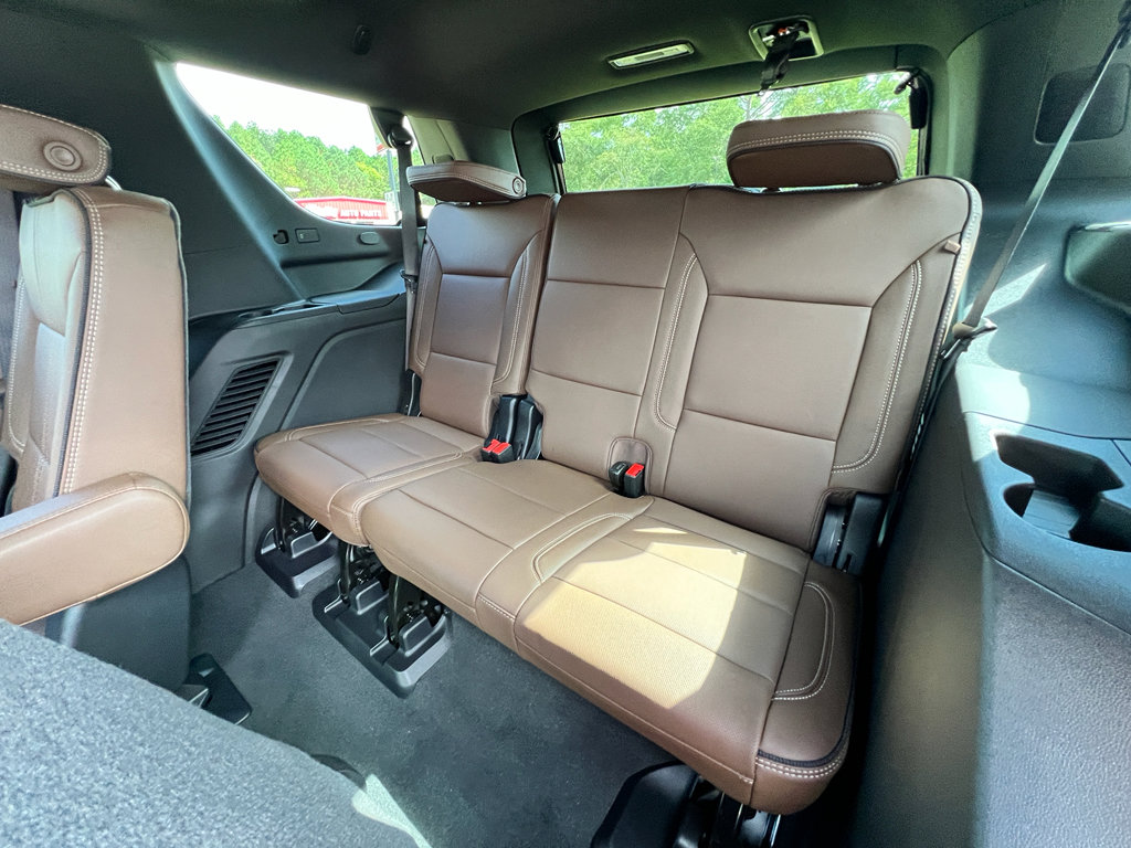 New 2026 Chevrolet Tahoe High Country w/ Sun And Tow Package image 26